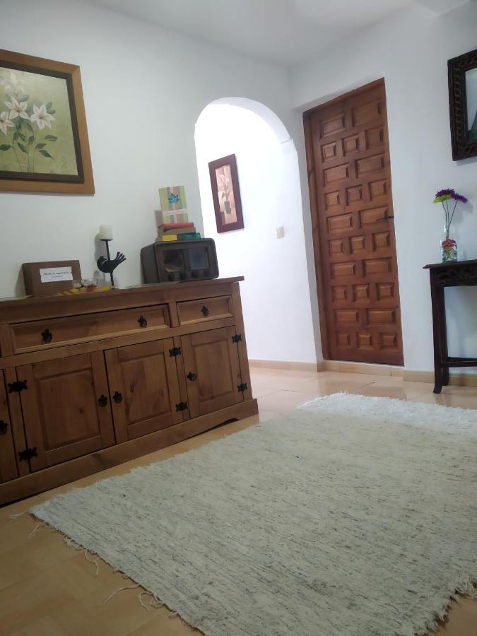 An'Ca' La Pura Pension Villanueva del Conde Buitenkant foto