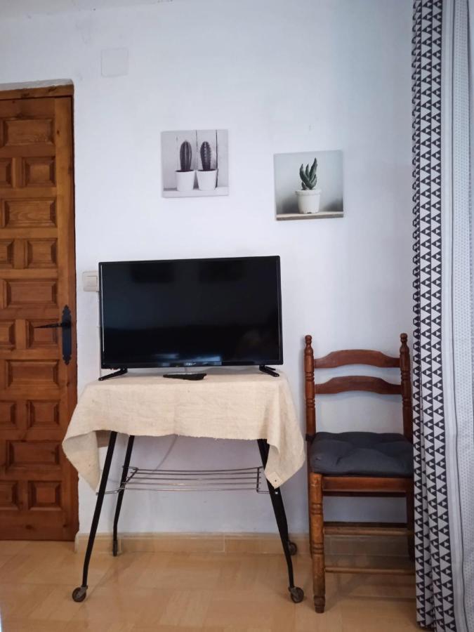 An'Ca' La Pura Pension Villanueva del Conde Buitenkant foto