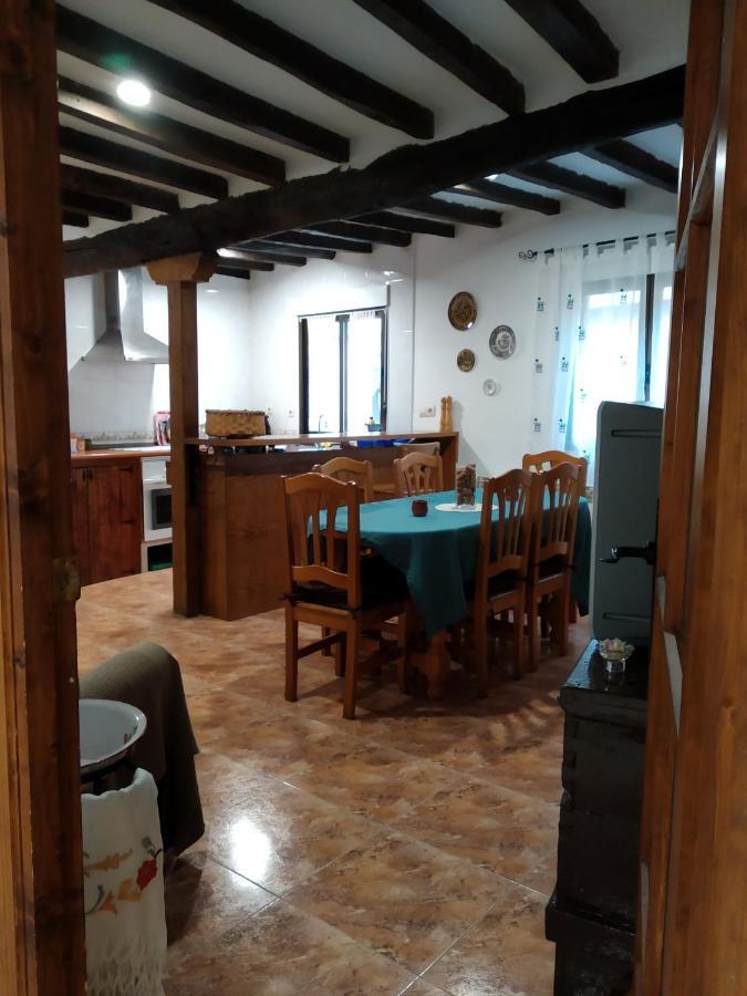 An'Ca' La Pura Pension Villanueva del Conde Buitenkant foto